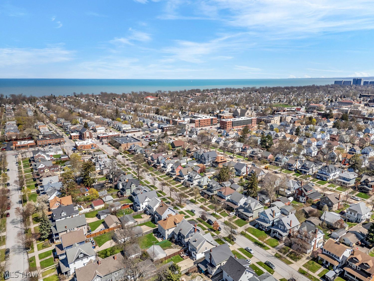 1486 Woodward Avenue Lakewood OH 44107