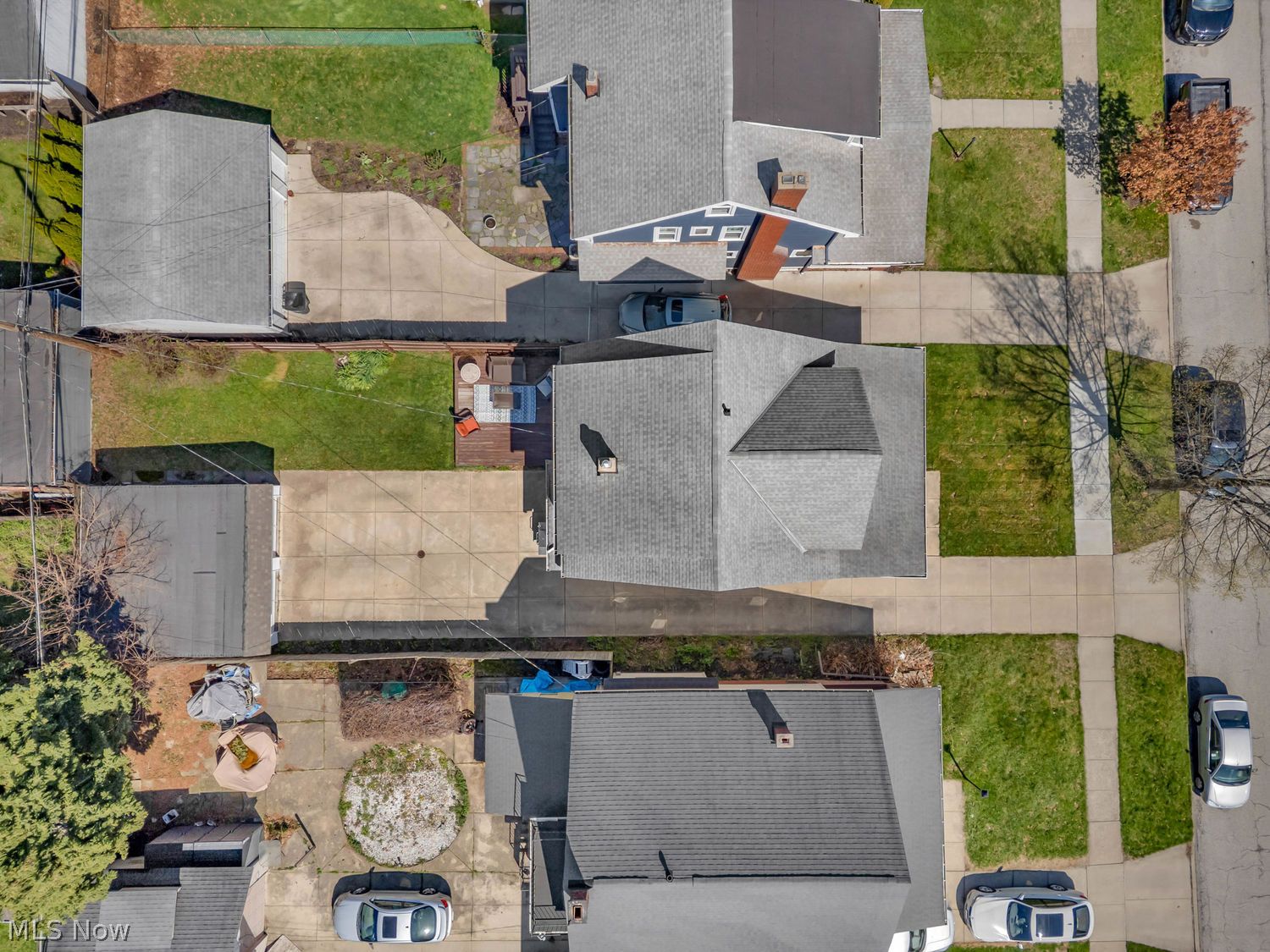 1486 Woodward Avenue Lakewood OH 44107