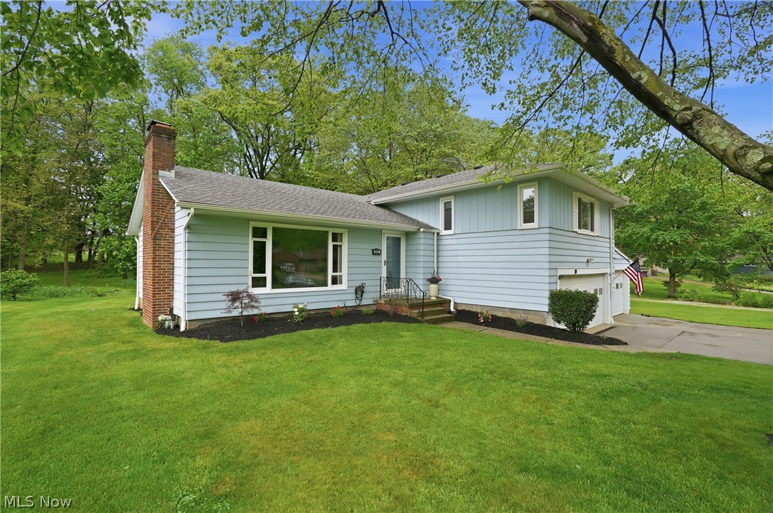5912 Woodward Drive Akron OH 44319