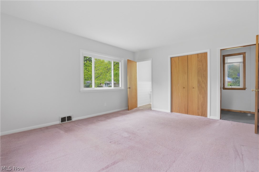 5912 Woodward Drive Akron OH 44319