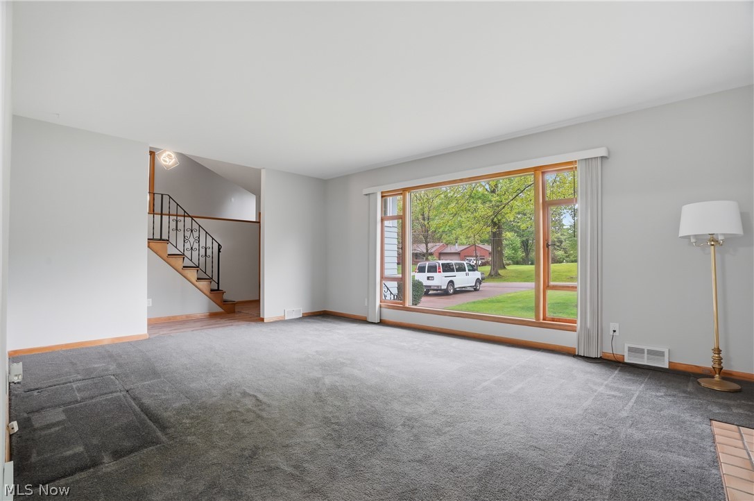 5912 Woodward Drive Akron OH 44319