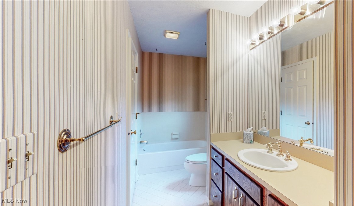 333 N Portage Path Akron OH 44303