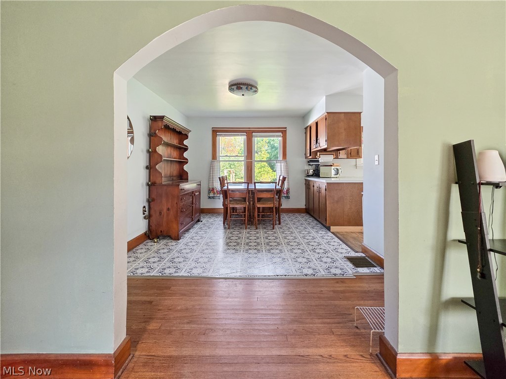 4605 New London Road Saybrook OH 44004