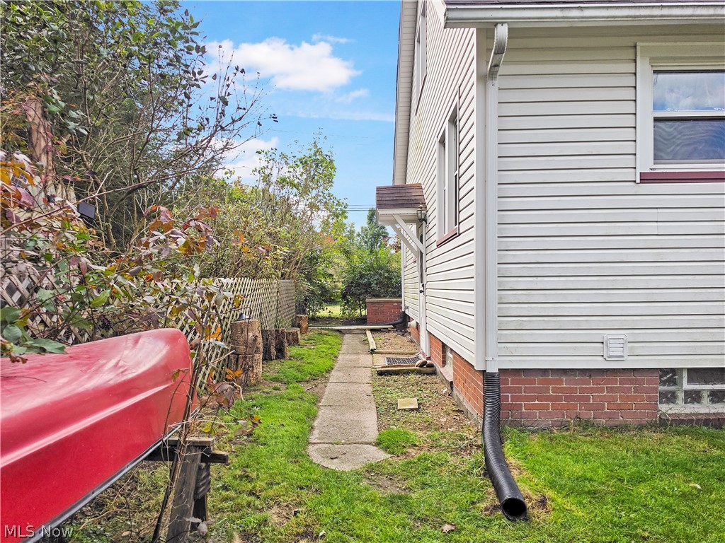 4605 New London Road Saybrook OH 44004