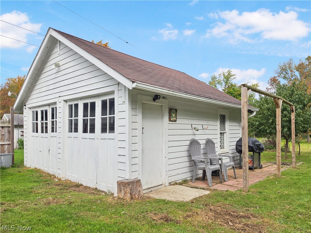 4605 New London Road Saybrook OH 44004