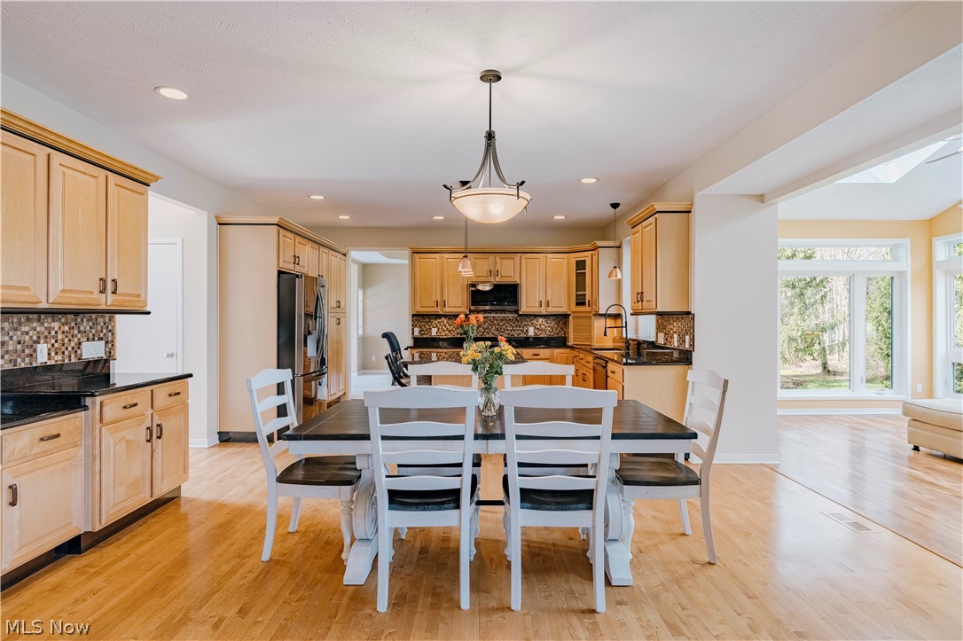 28495 Blue Pond Trail Solon OH 44139