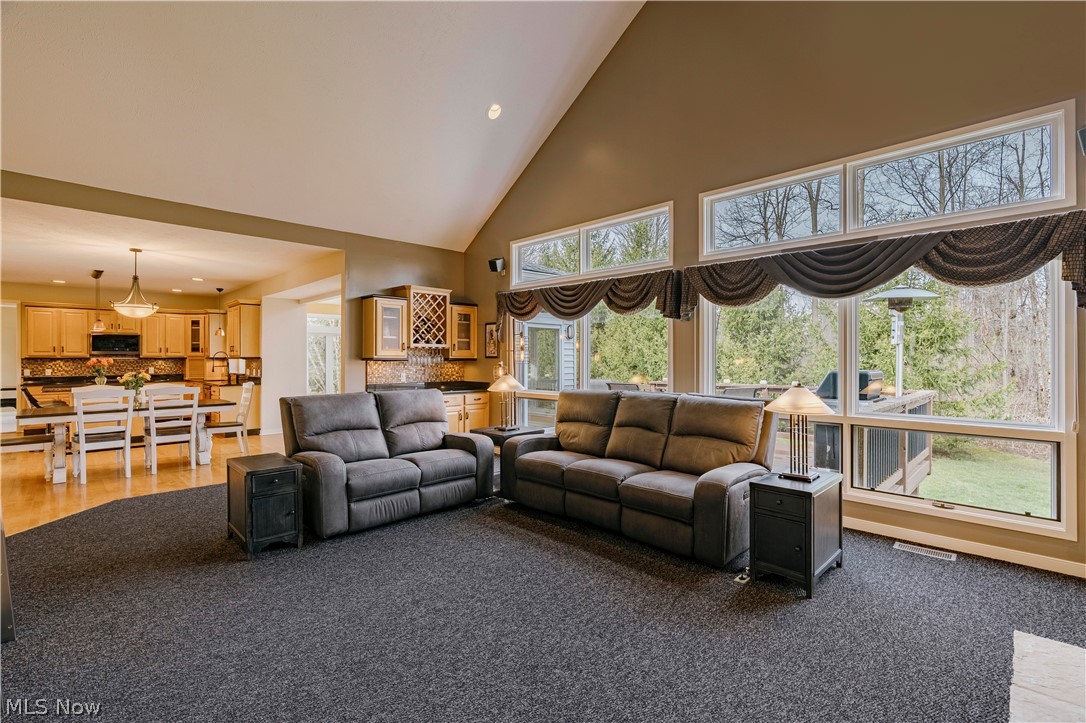 28495 Blue Pond Trail Solon OH 44139