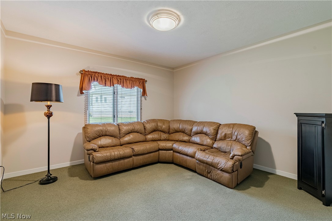 28495 Blue Pond Trail Solon OH 44139