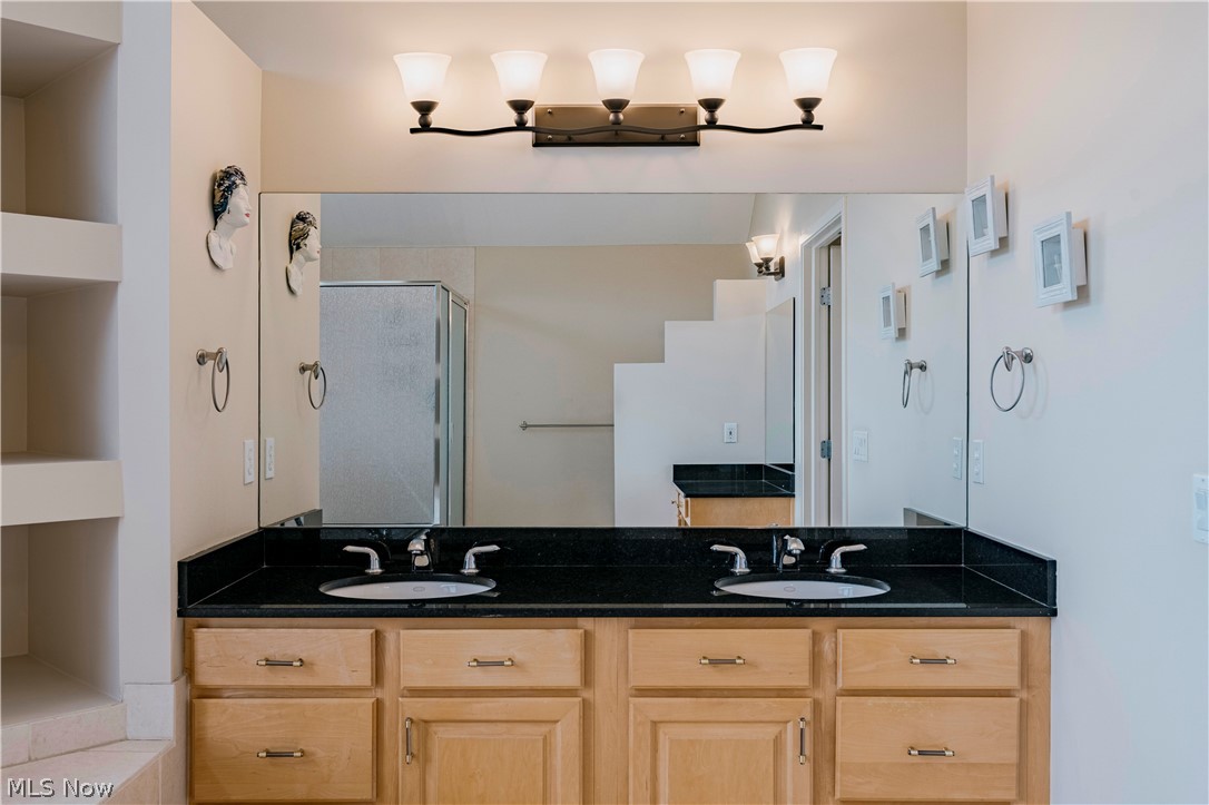 28495 Blue Pond Trail Solon OH 44139