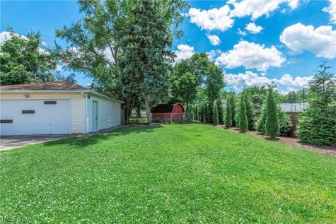 3323 Wales Avenue Parma OH 44134