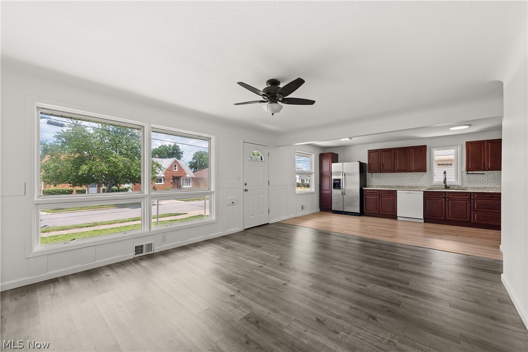 3323 Wales Avenue Parma OH 44134