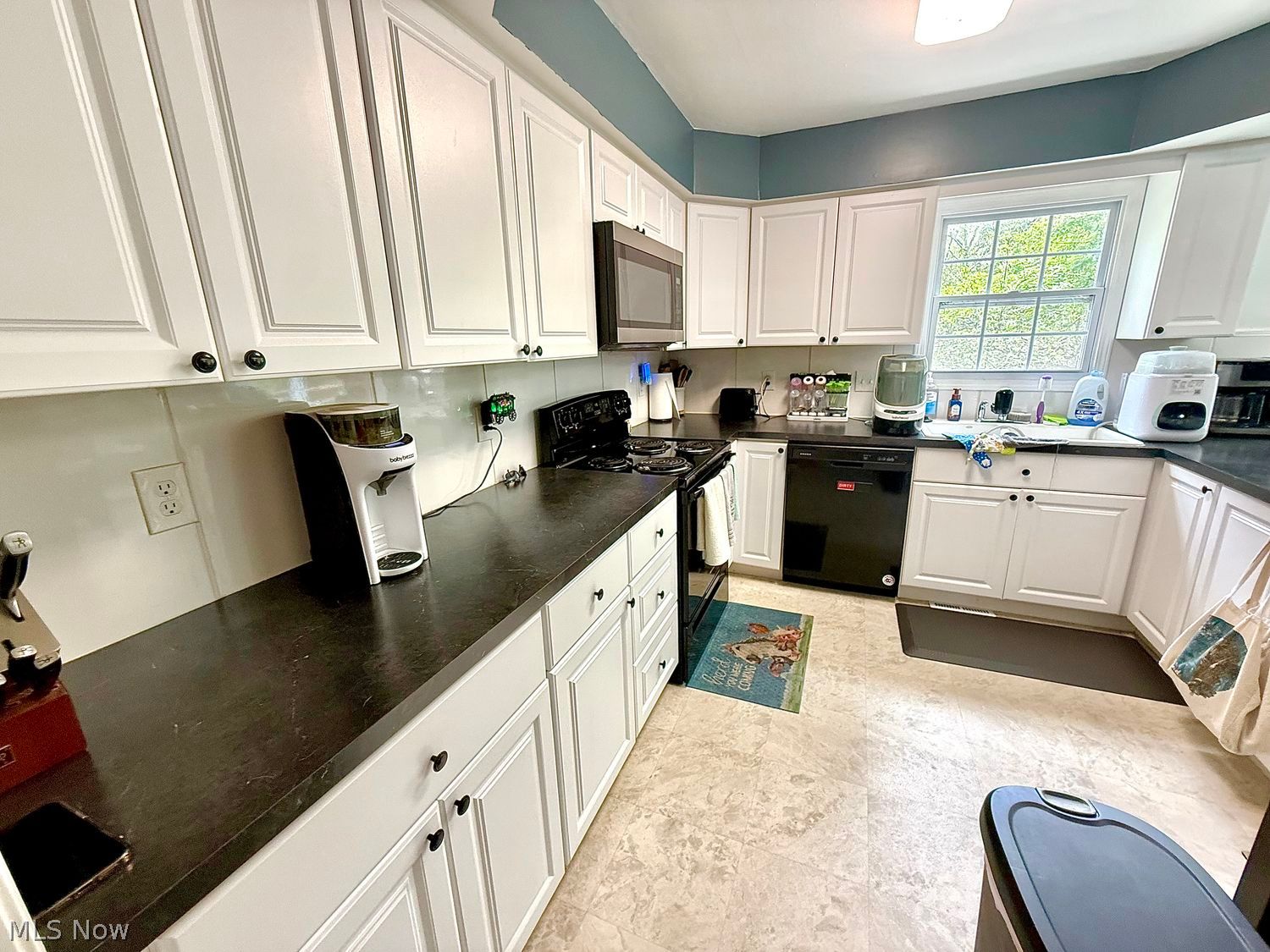 879 Kimberly Circle Oberlin OH 44074