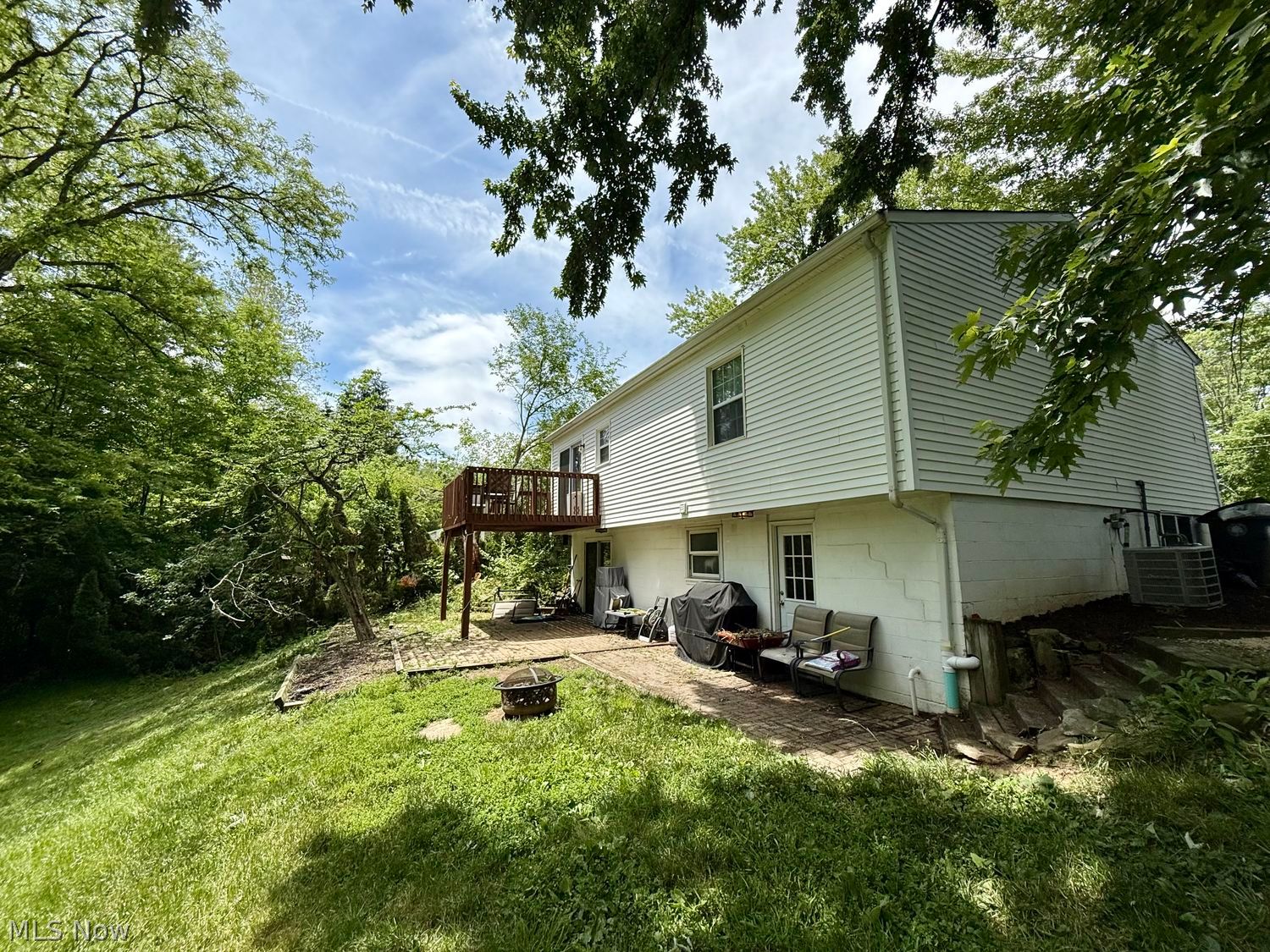 879 Kimberly Circle Oberlin OH 44074