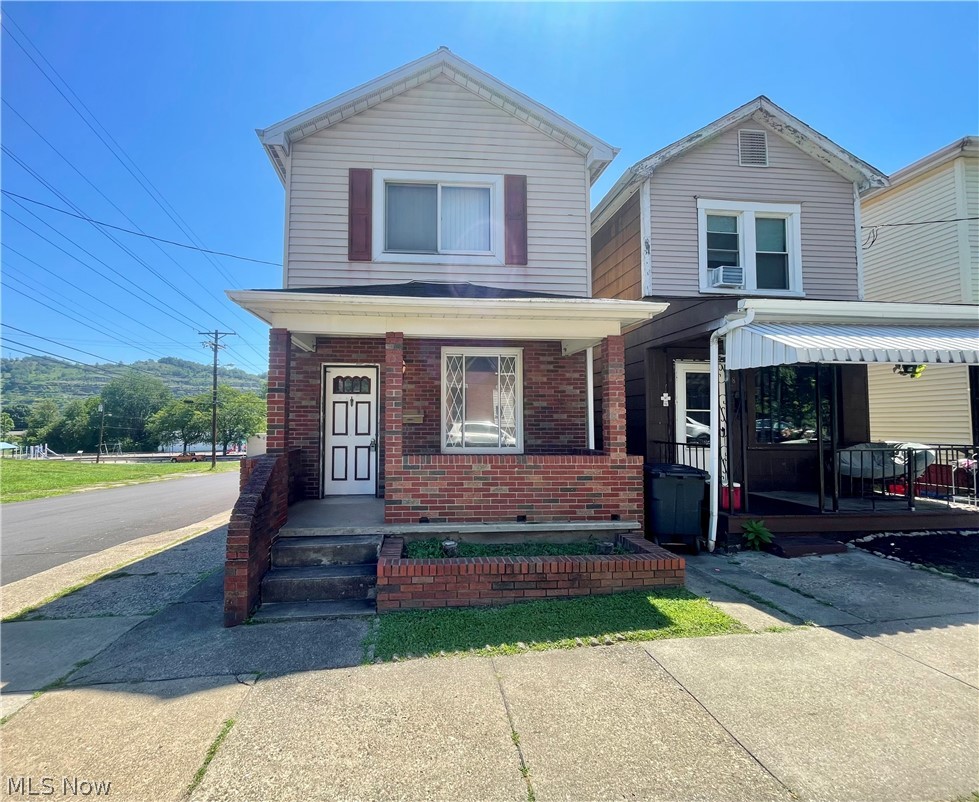 818 N 8th Street Steubenville OH 43952
