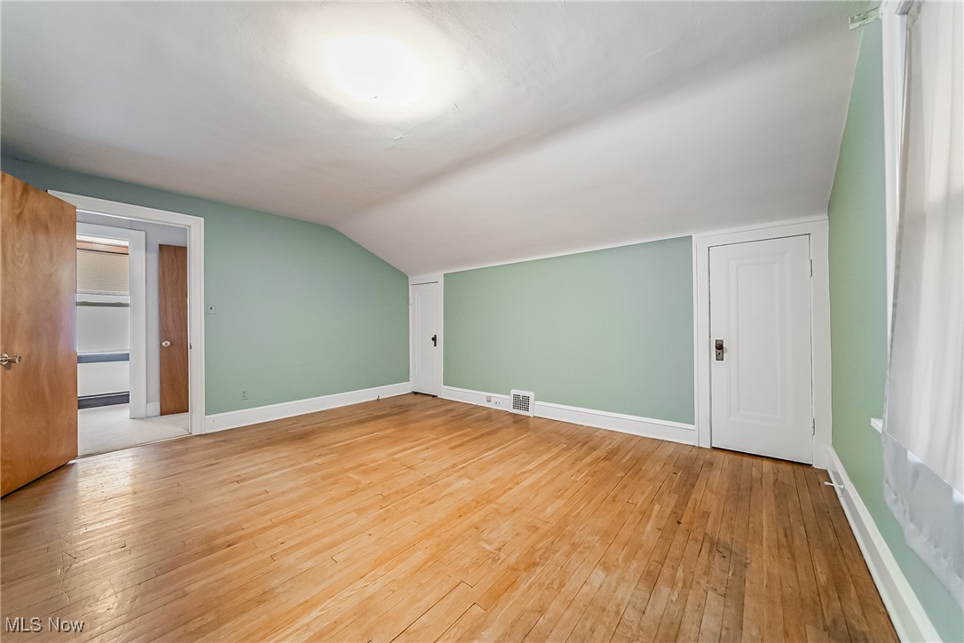 14617 Mitchell Avenue Cleveland OH 44111