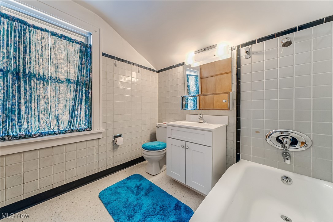 14617 Mitchell Avenue Cleveland OH 44111