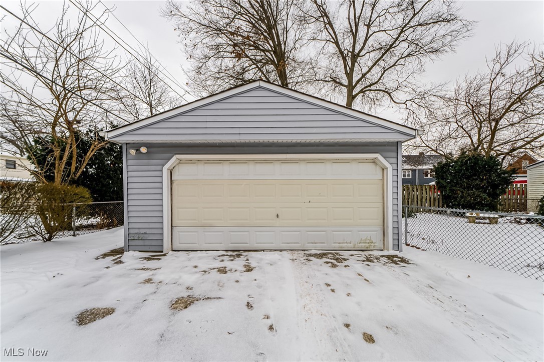 14617 Mitchell Avenue Cleveland OH 44111