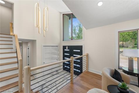 32650 Stony Brook Lane Solon OH 44139