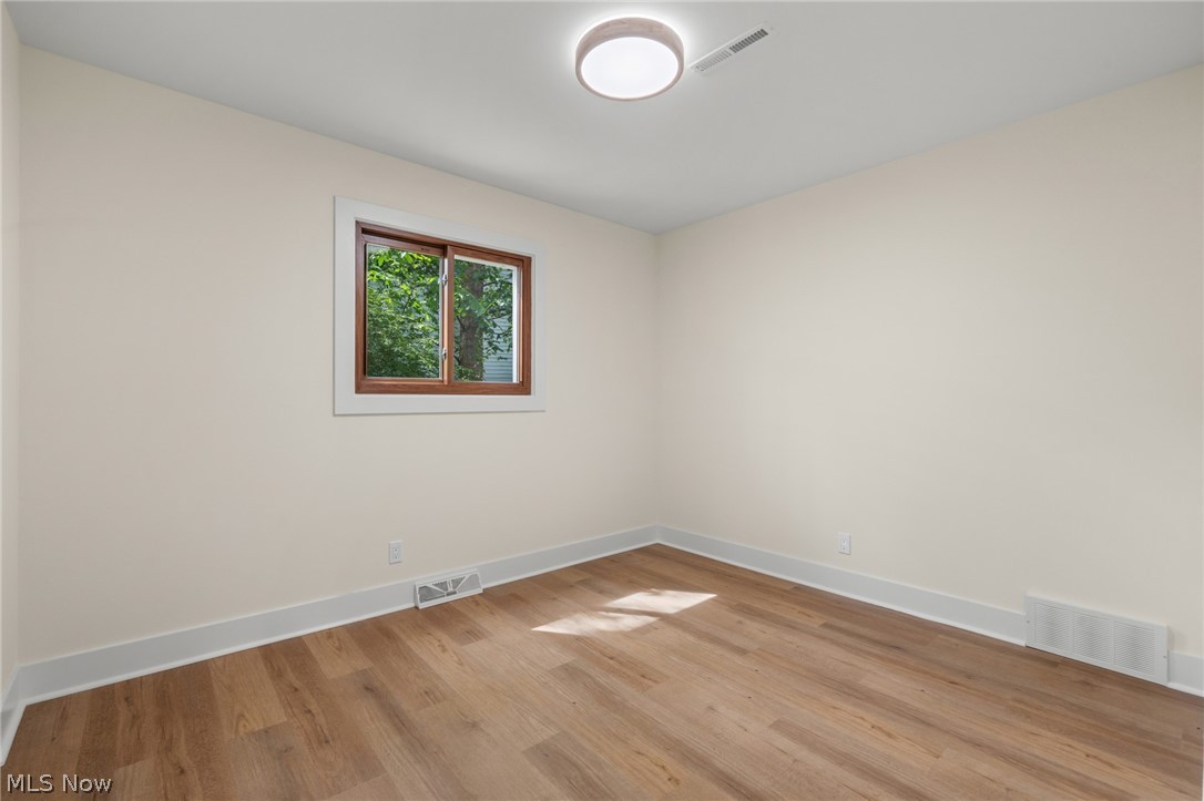32650 Stony Brook Lane Solon OH 44139