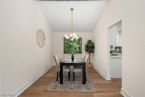 32650 Stony Brook Lane Solon OH 44139
