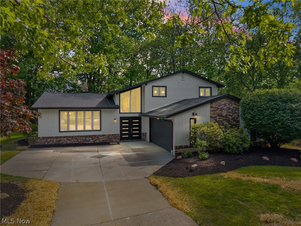32650 Stony Brook Lane Solon OH 44139