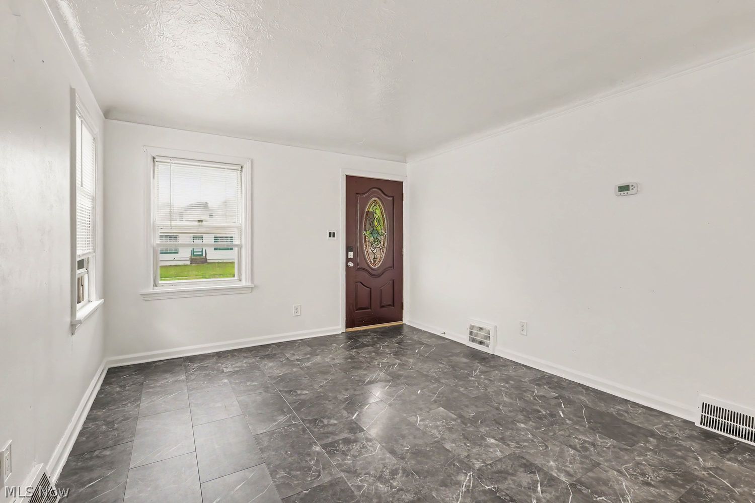 13304 N St James Avenue Cleveland OH 44135