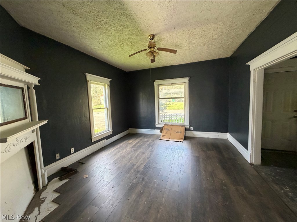 456 N 8th Street Mcconnelsville OH 43756