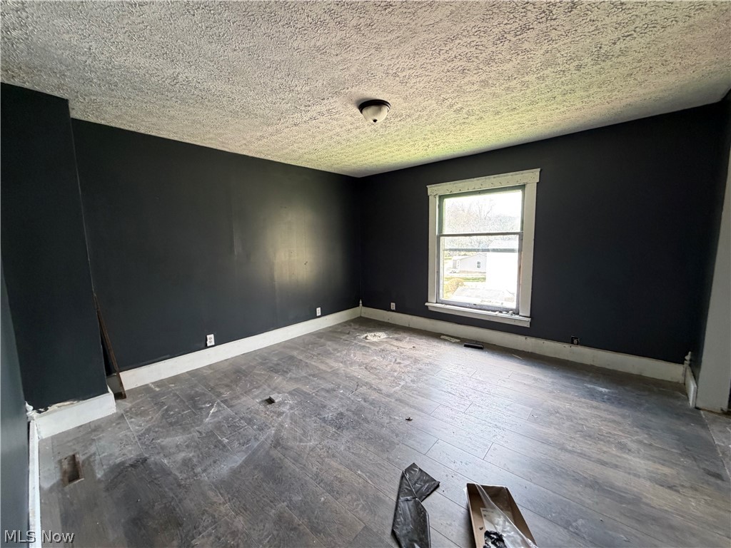 456 N 8th Street Mcconnelsville OH 43756
