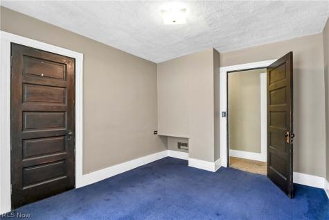 3860 W 17th Street Cleveland OH 44109