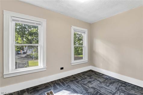 3860 W 17th Street Cleveland OH 44109