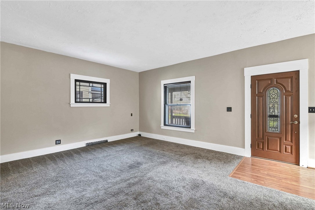 3860 W 17th Street Cleveland OH 44109