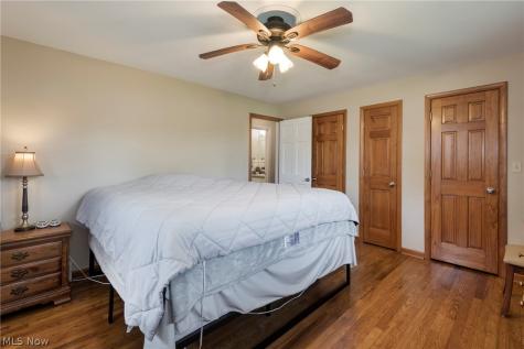 9837 Betty Lane Elyria OH 44035