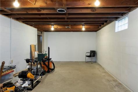 9837 Betty Lane Elyria OH 44035