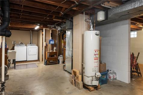 9837 Betty Lane Elyria OH 44035