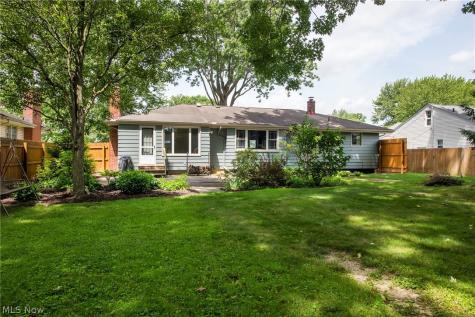 9837 Betty Lane Elyria OH 44035
