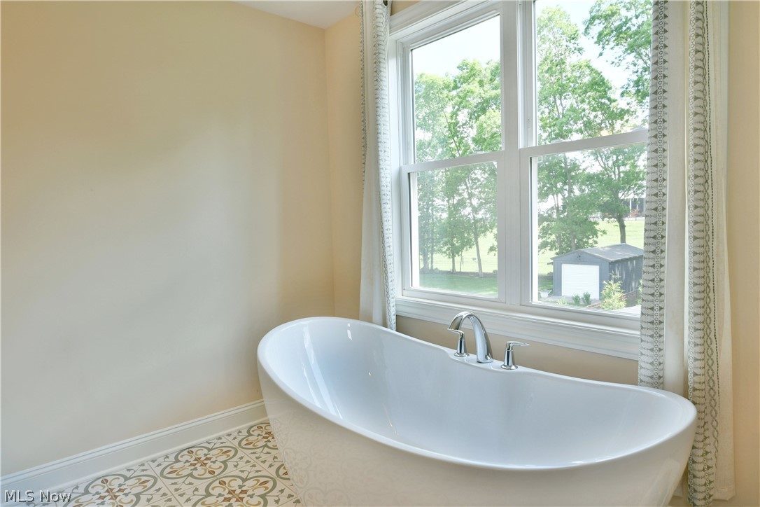149 Juniper Drive Columbiana OH 44408
