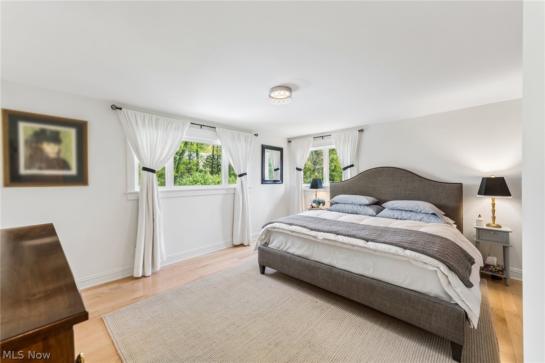 21099 Shelburne Road Shaker Heights OH 44122