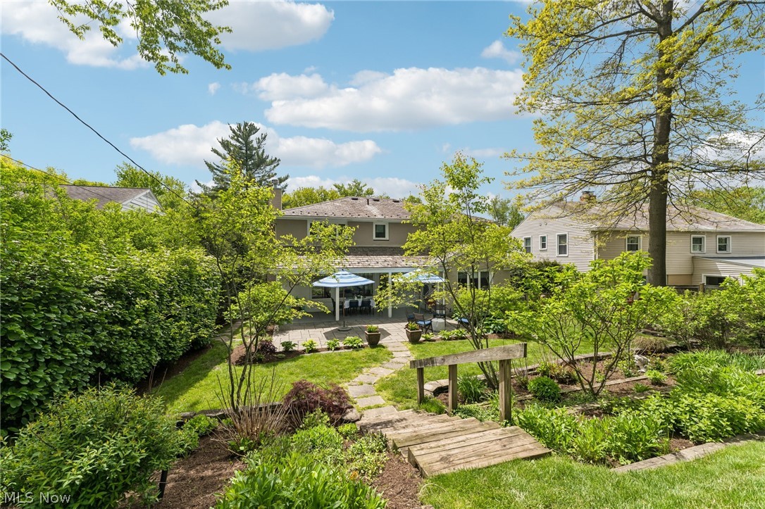 21099 Shelburne Road Shaker Heights OH 44122