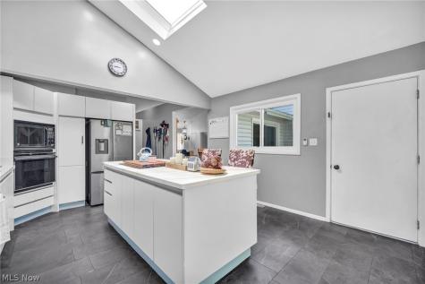 26940 Westwood Lane Olmsted Twp OH 44138