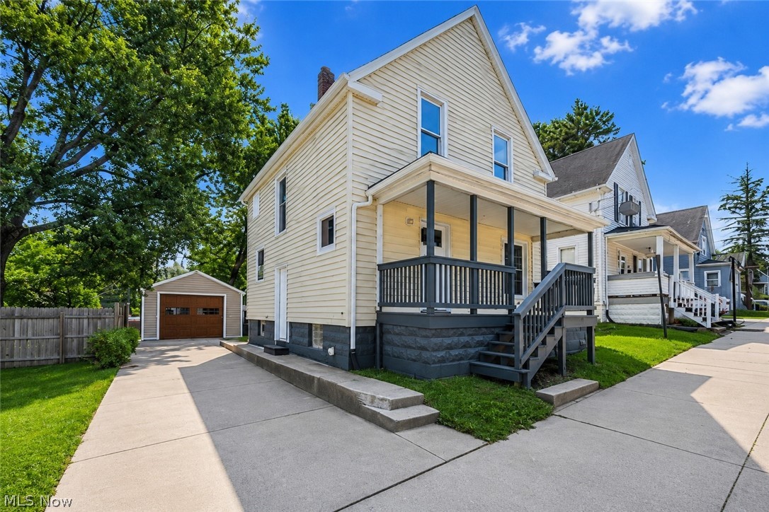 181 Spellman Court Akron OH 44305