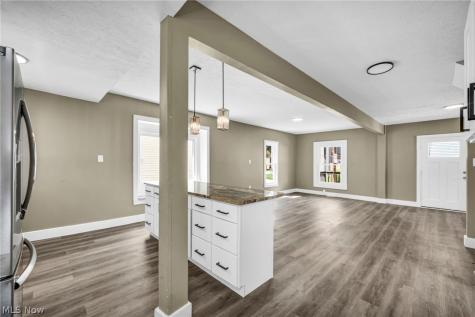 181 Spellman Court Akron OH 44305