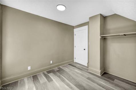 181 Spellman Court Akron OH 44305