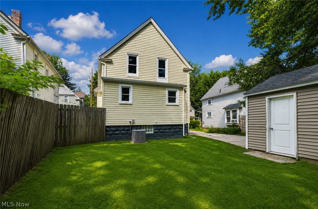 181 Spellman Court Akron OH 44305