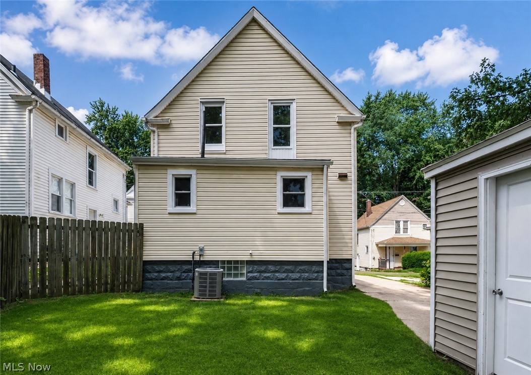 181 Spellman Court Akron OH 44305