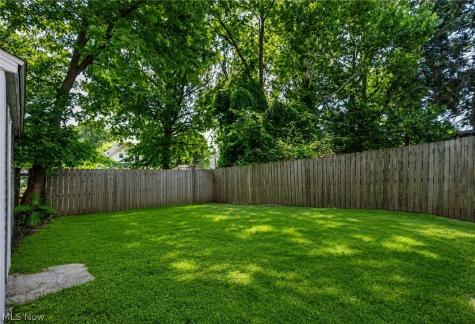 181 Spellman Court Akron OH 44305