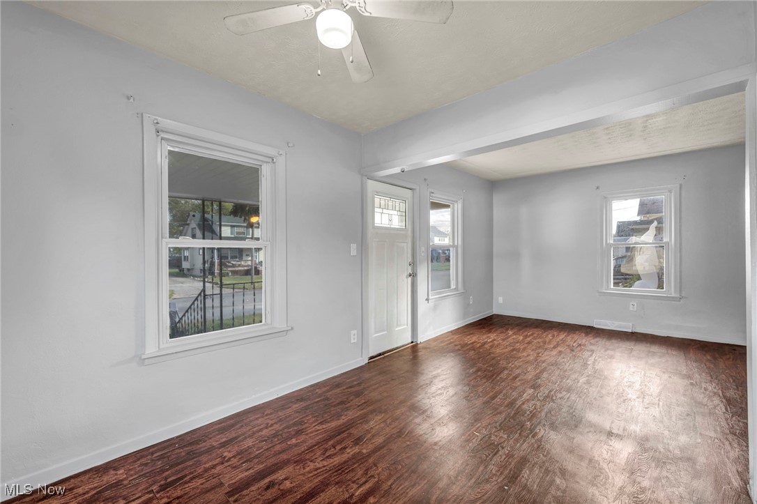 1033 W 21st Street Lorain OH 44052