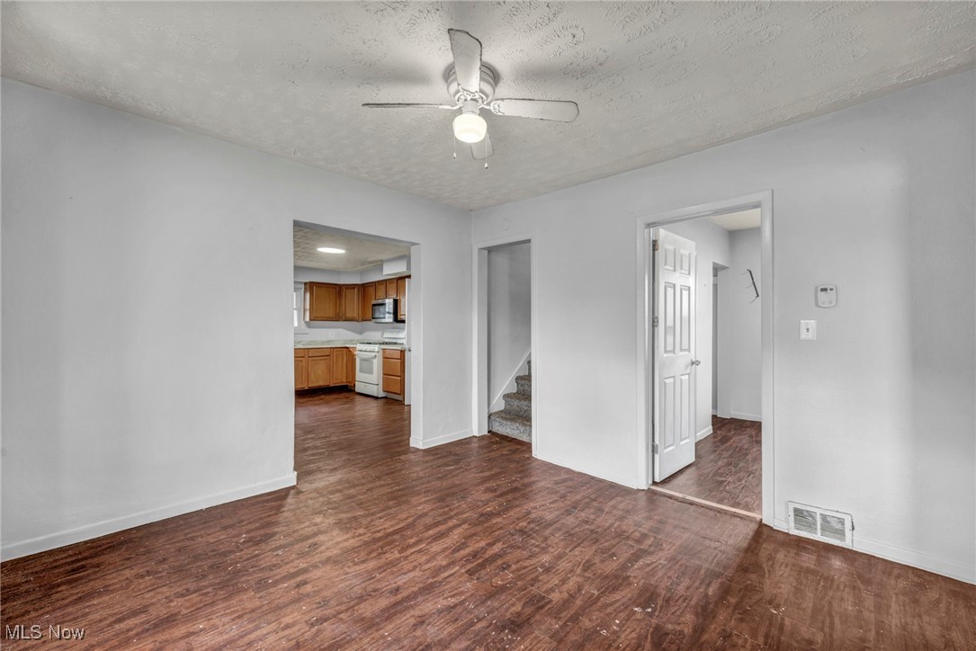 1033 W 21st Street Lorain OH 44052
