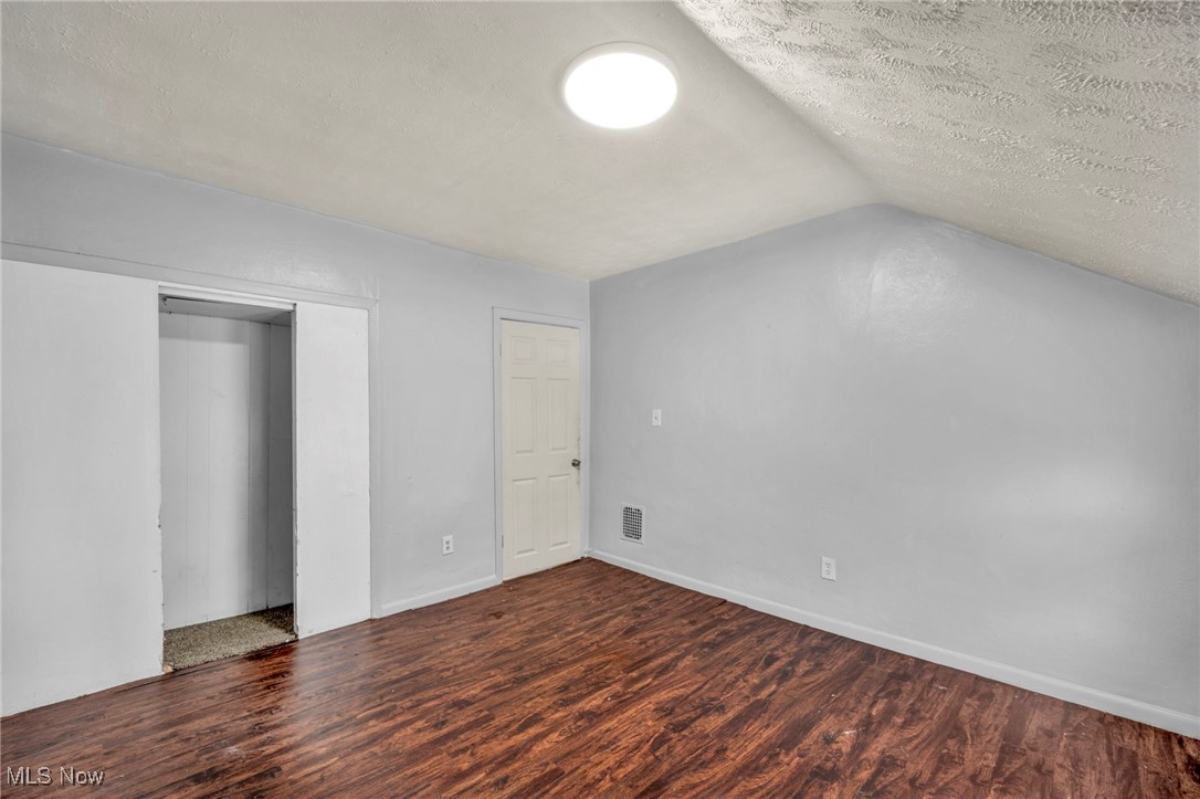 1033 W 21st Street Lorain OH 44052
