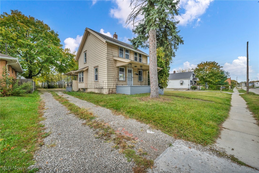 1033 W 21st Street Lorain OH 44052