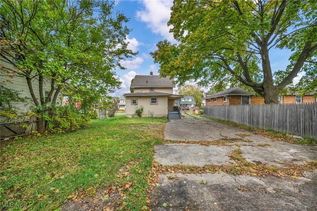 1033 W 21st Street Lorain OH 44052
